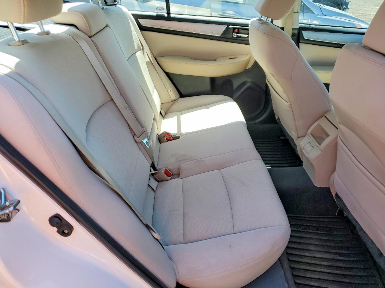 Subaru Legacy 2.5i Premium