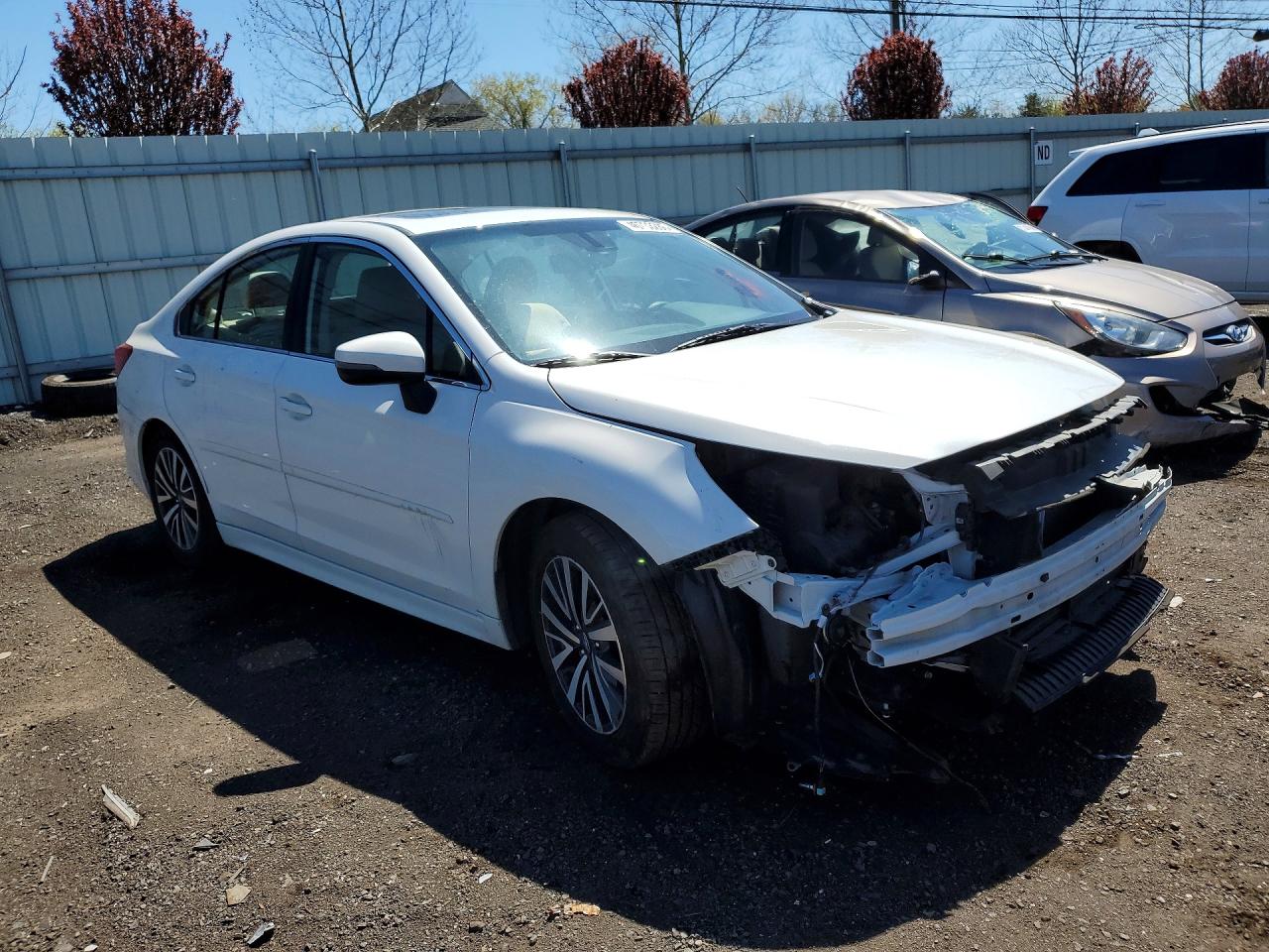 Subaru Legacy 2.5i Premium