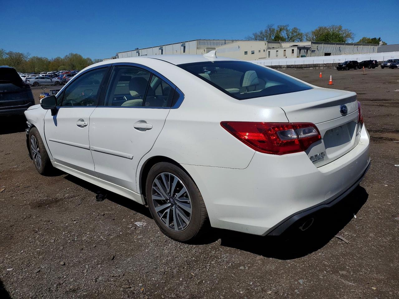 Subaru Legacy 2.5i Premium