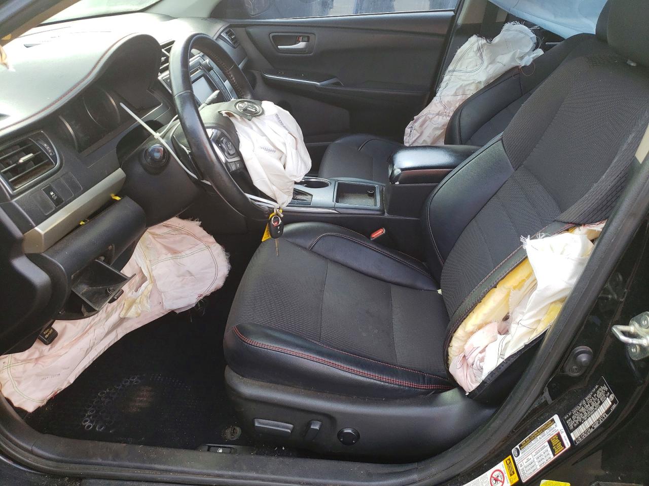 Toyota Camry Se