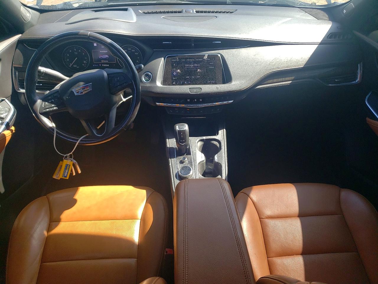 Cadillac XT4 Premium Luxury