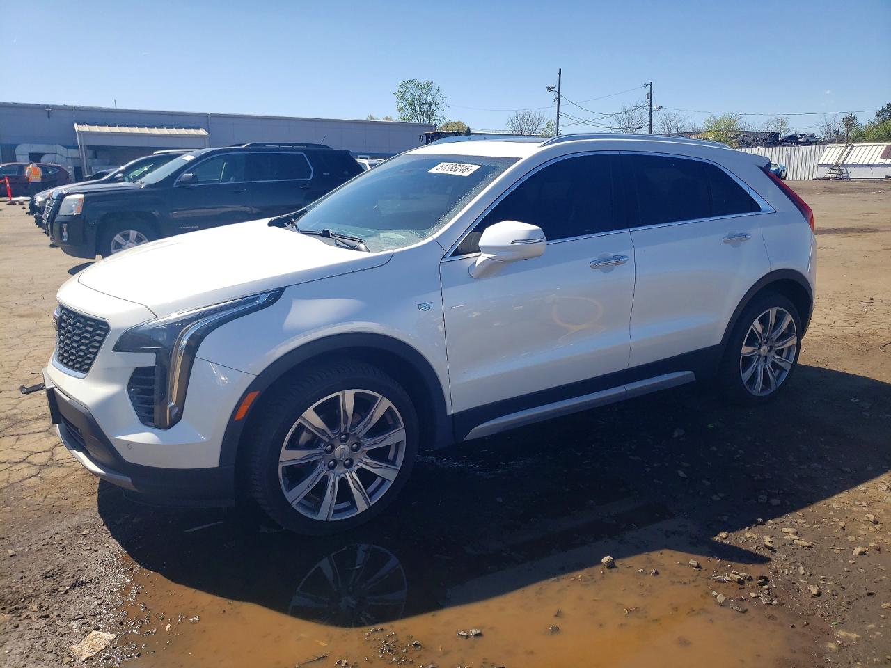 Salvage Cadillac XT4 Image