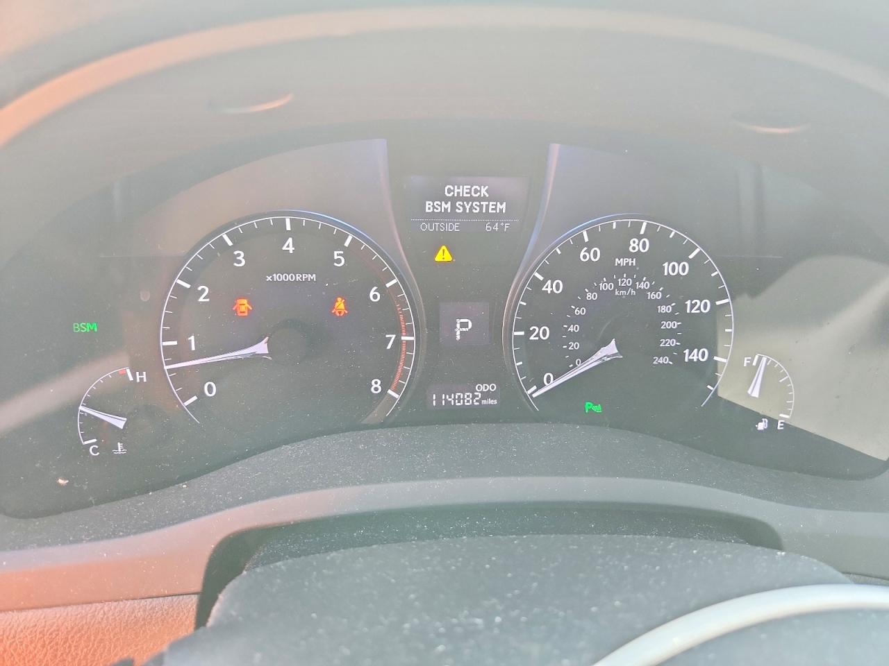 Lexus RX Base