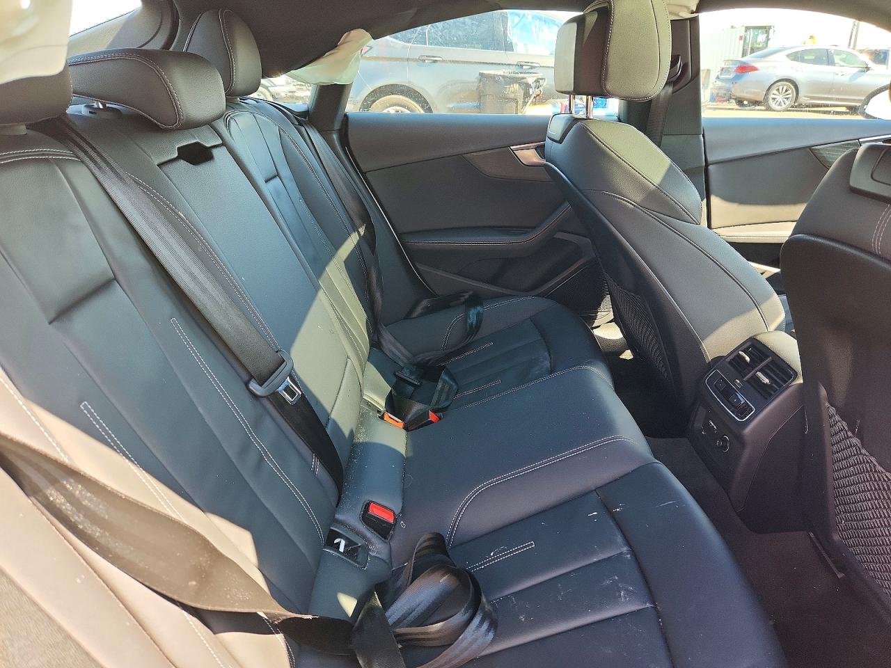 Audi A5 Premium Plus 45