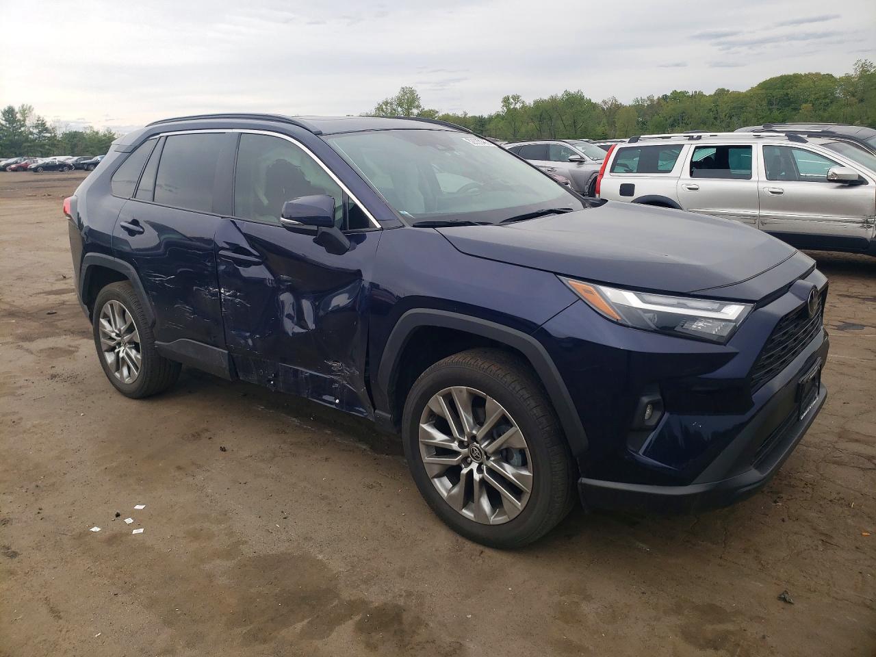 Toyota RAV4 Xle Premium
