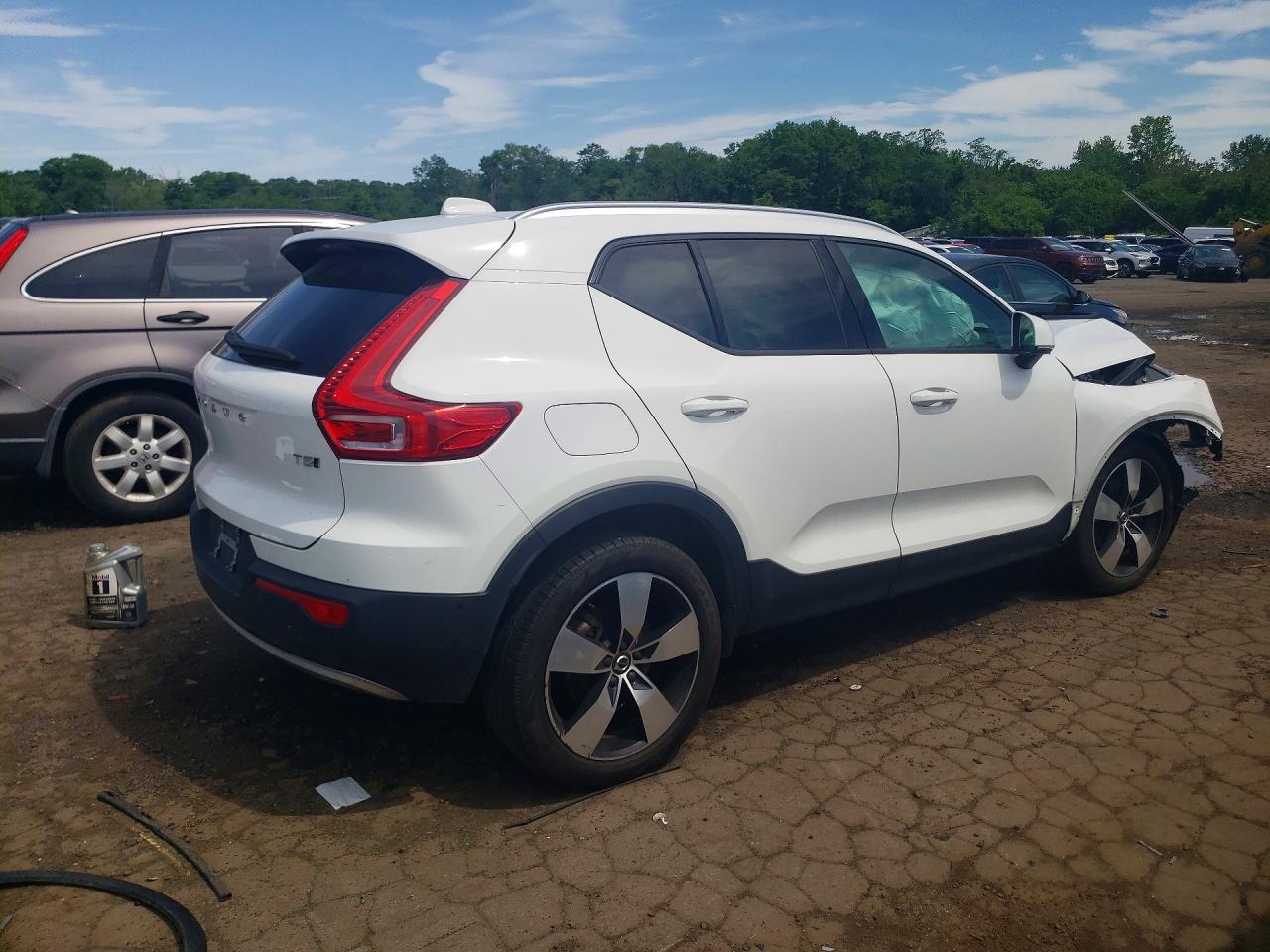 Volvo XC40 T5 Momentum