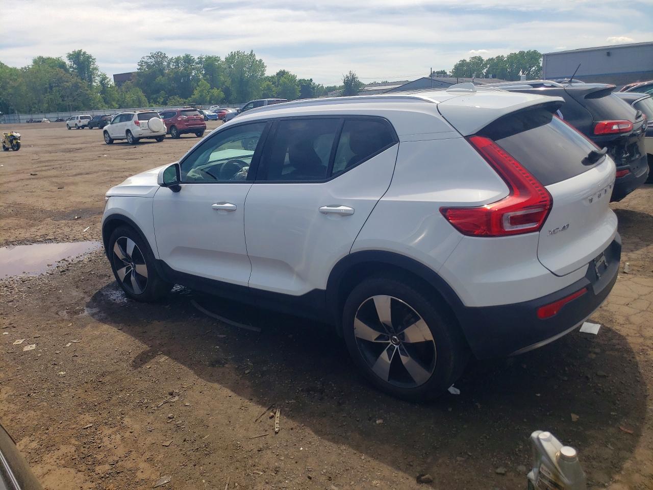 Volvo XC40 T5 Momentum