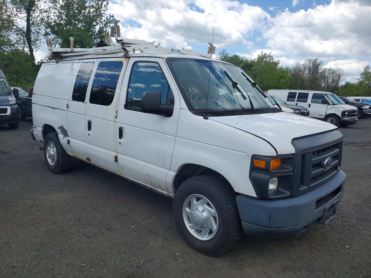 Ford Econoline E250 Van