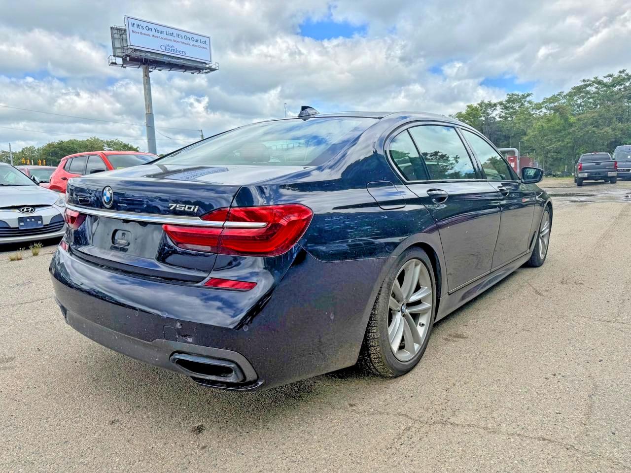 BMW 7 Series Xi
