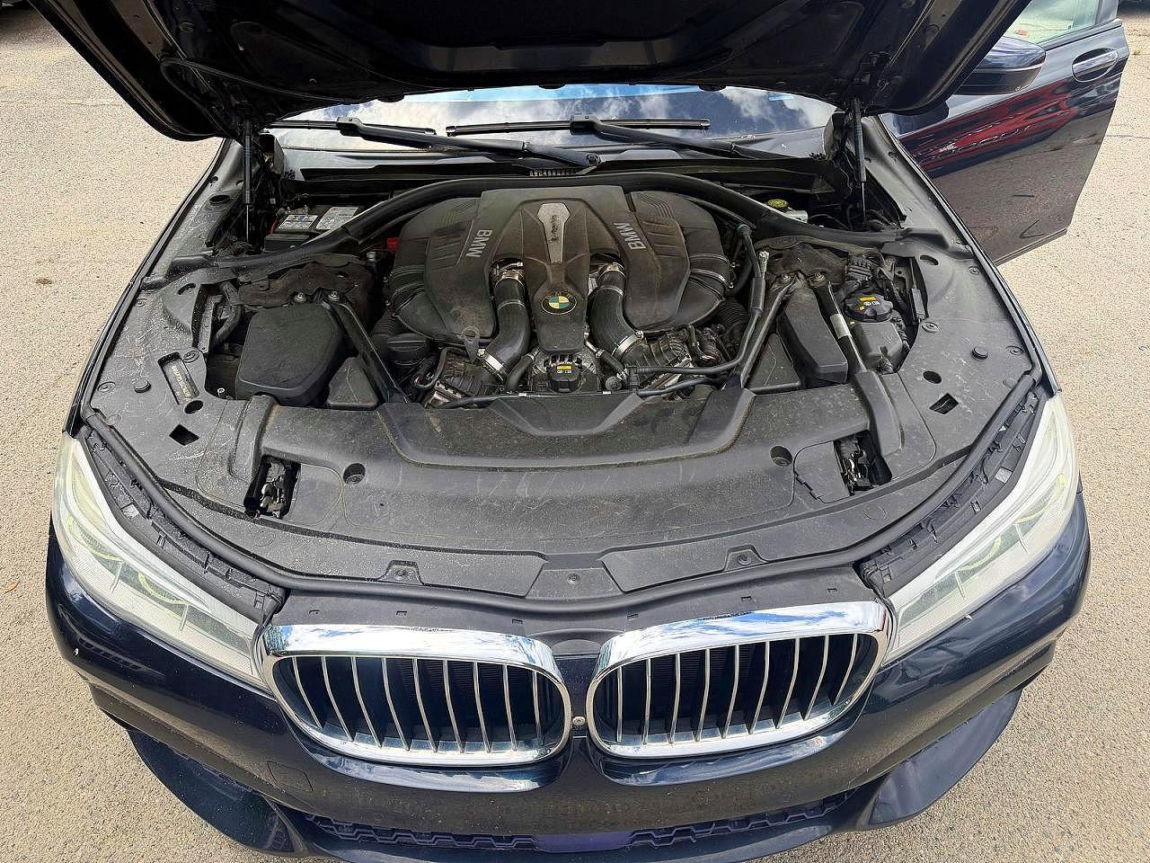 BMW 7 Series Xi
