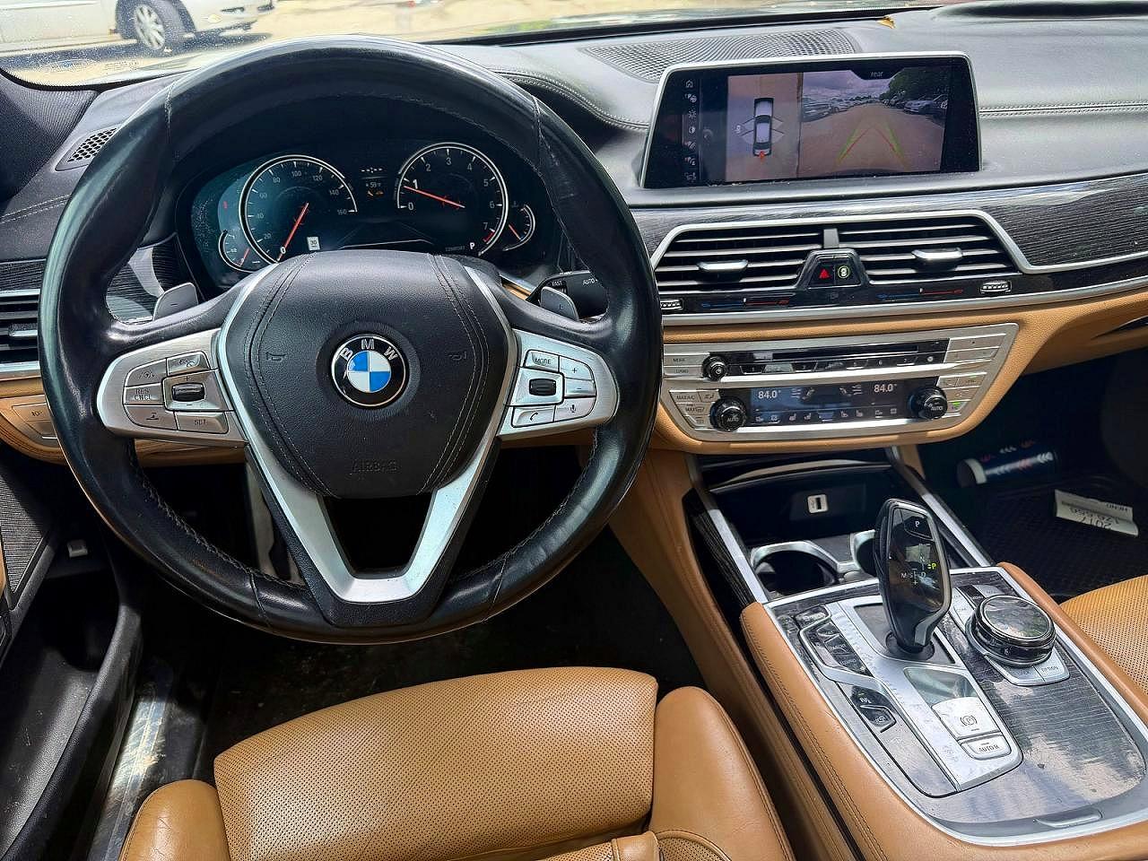 BMW 7 Series Xi
