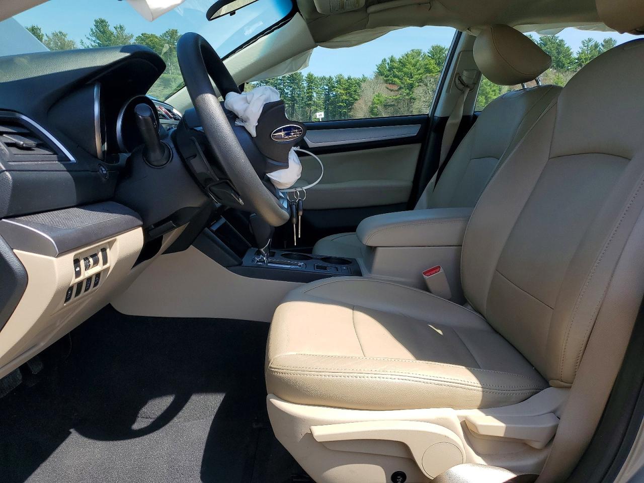 Subaru Legacy 2.5i