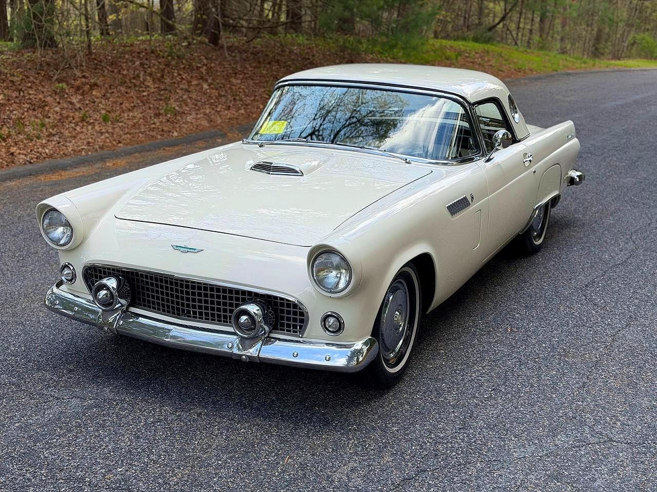 Ford Thunderbird