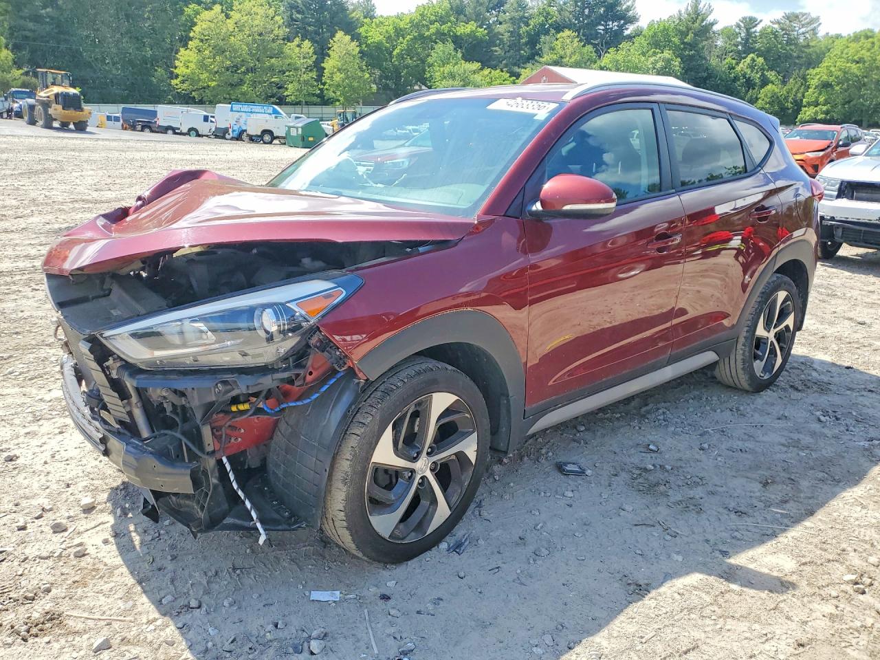 Salvage Hyundai TUCSON Image