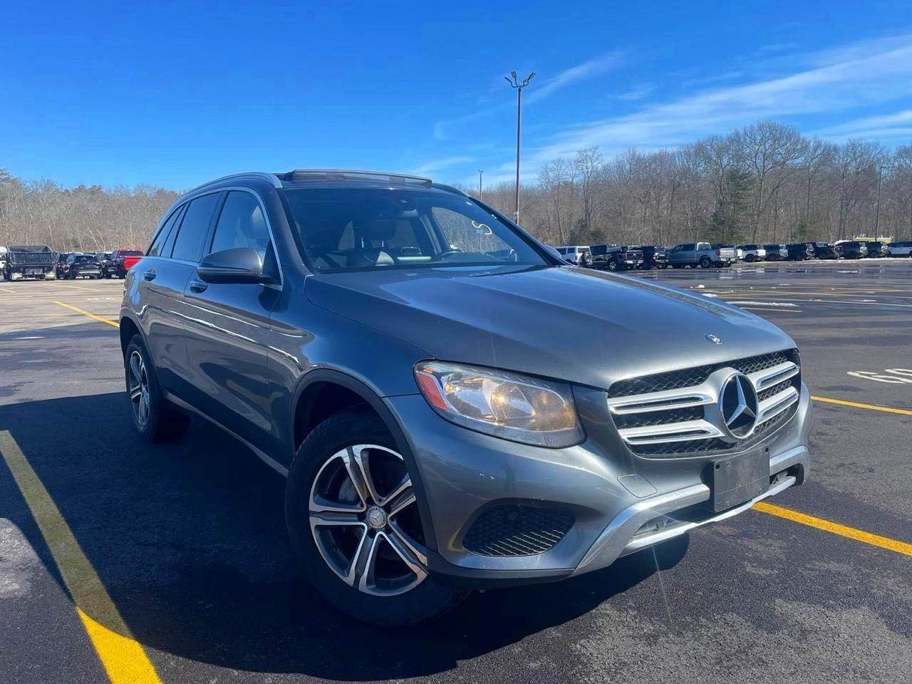 Salvage Mercedes-Benz GLC Image