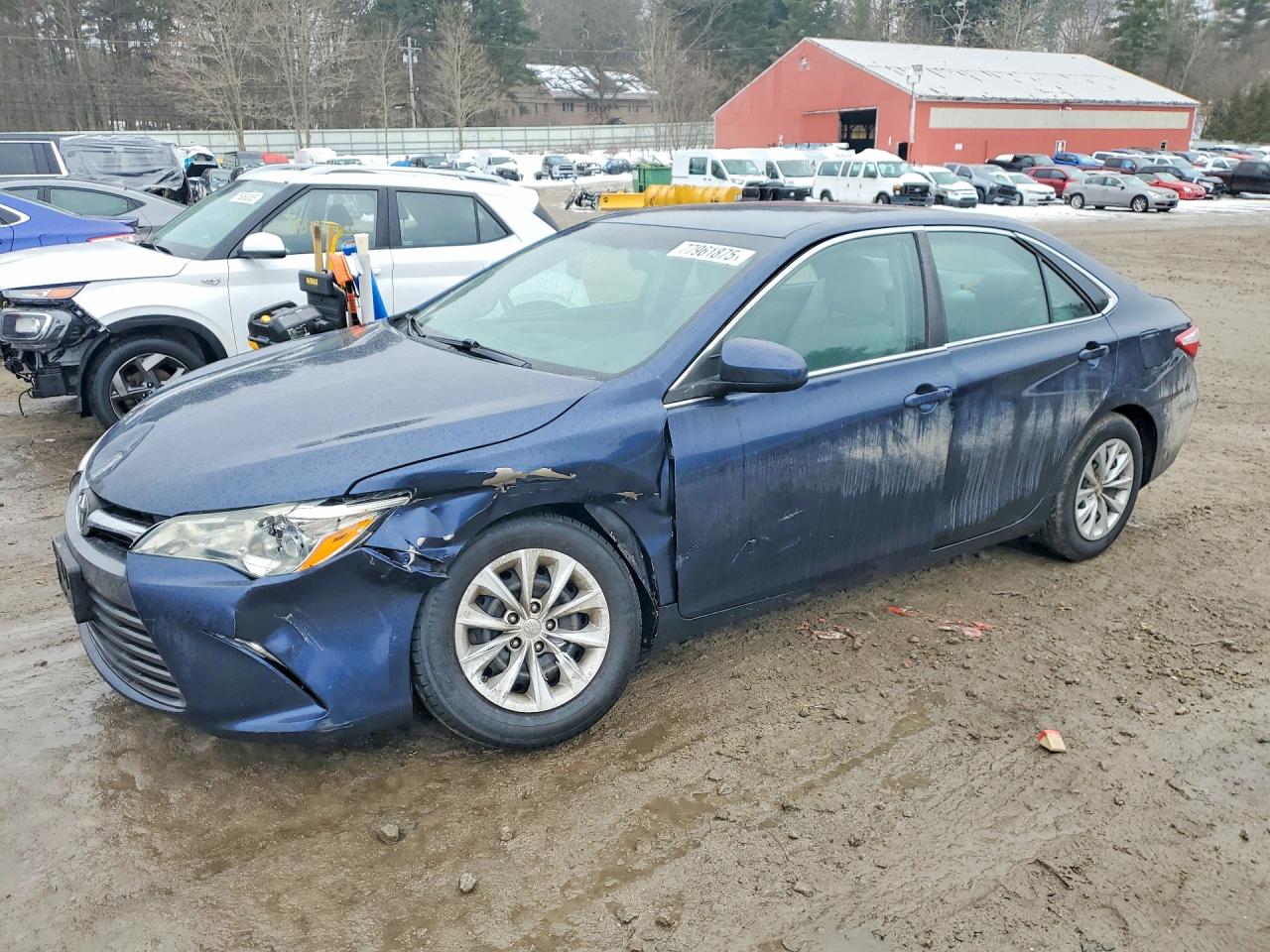 Salvage Toyota Camry Image