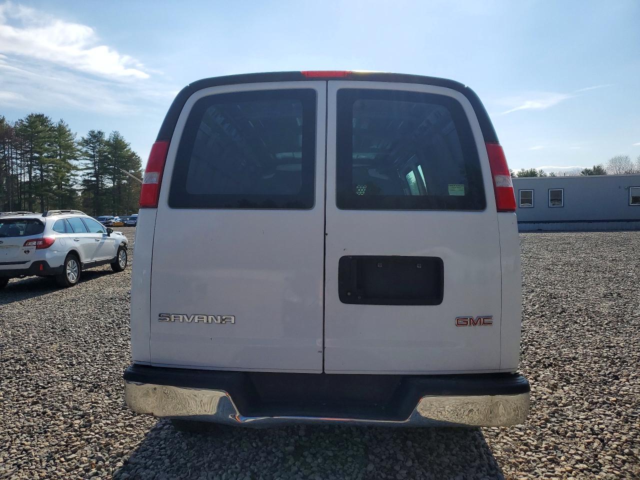 GMC Savana G2500