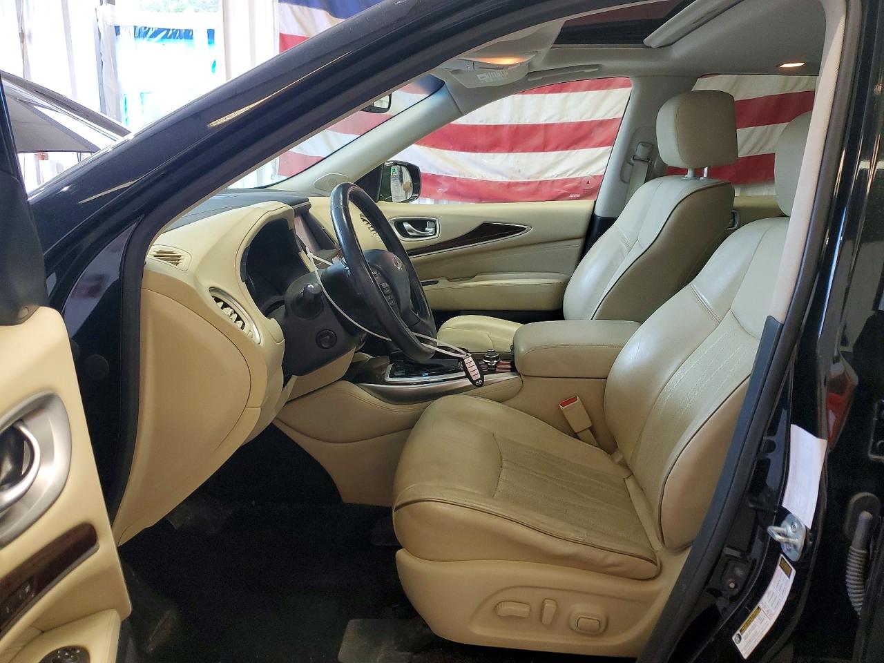 INFINITI Qx Base