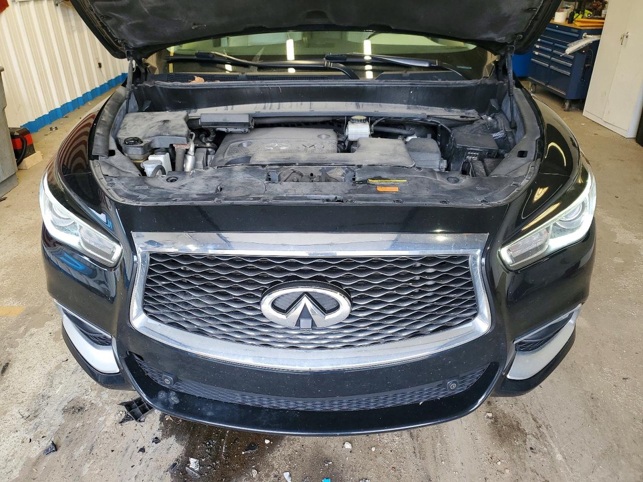 INFINITI Qx Base