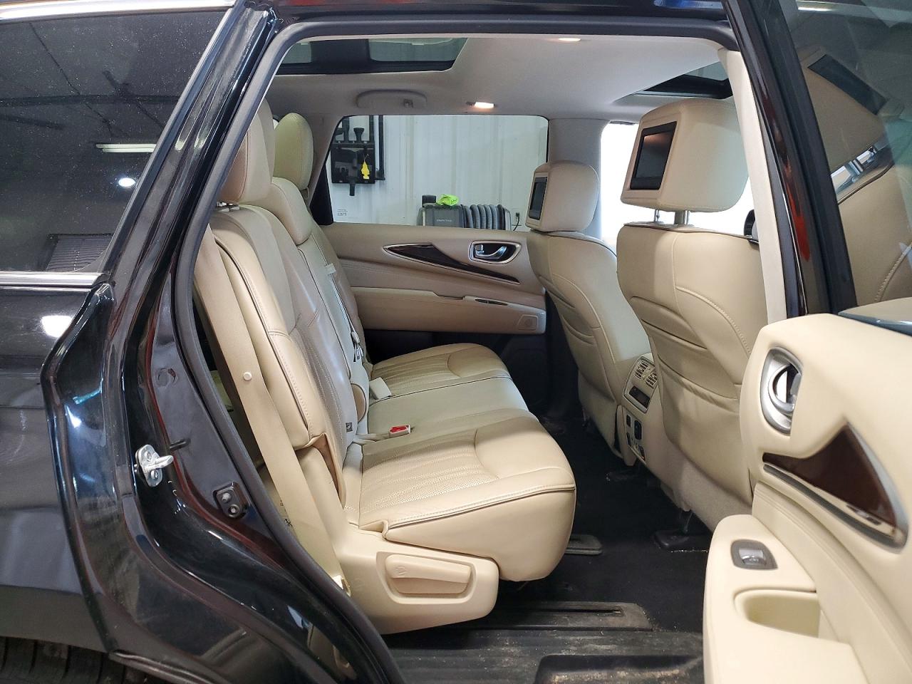 INFINITI Qx Base