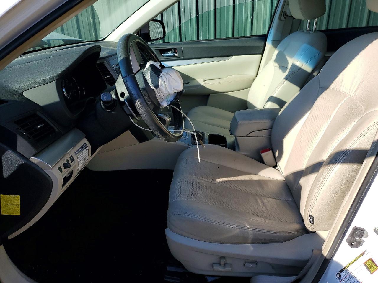 Subaru Outback 2.5i Premium