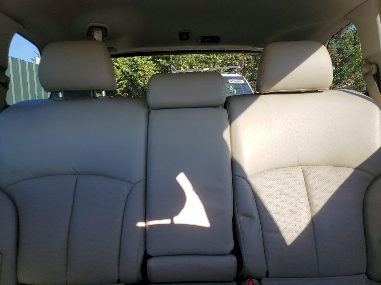 Subaru Outback 2.5i Premium