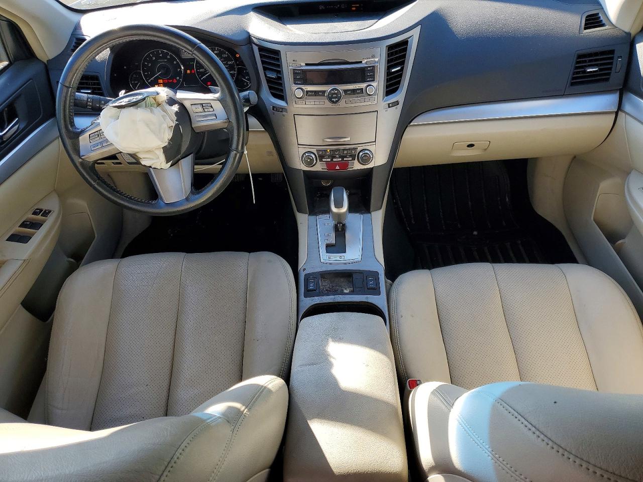 Subaru Outback 2.5i Premium