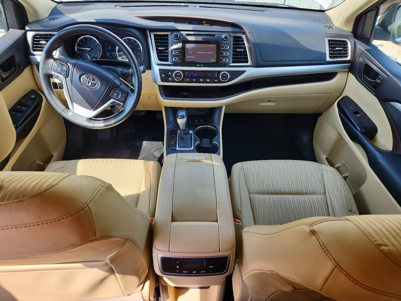 Toyota Highlander Le Plus