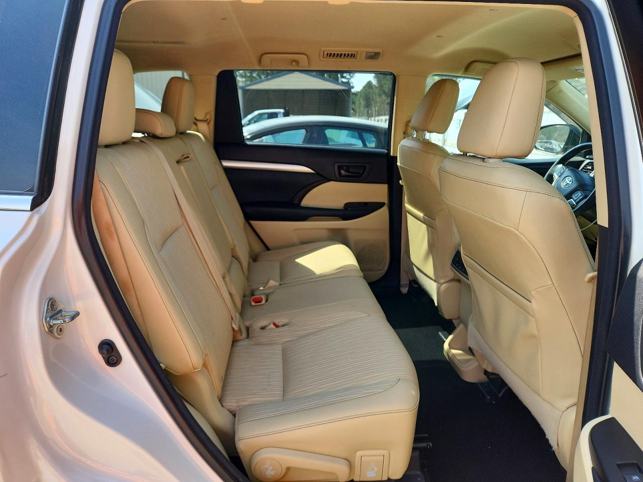 Toyota Highlander Le Plus
