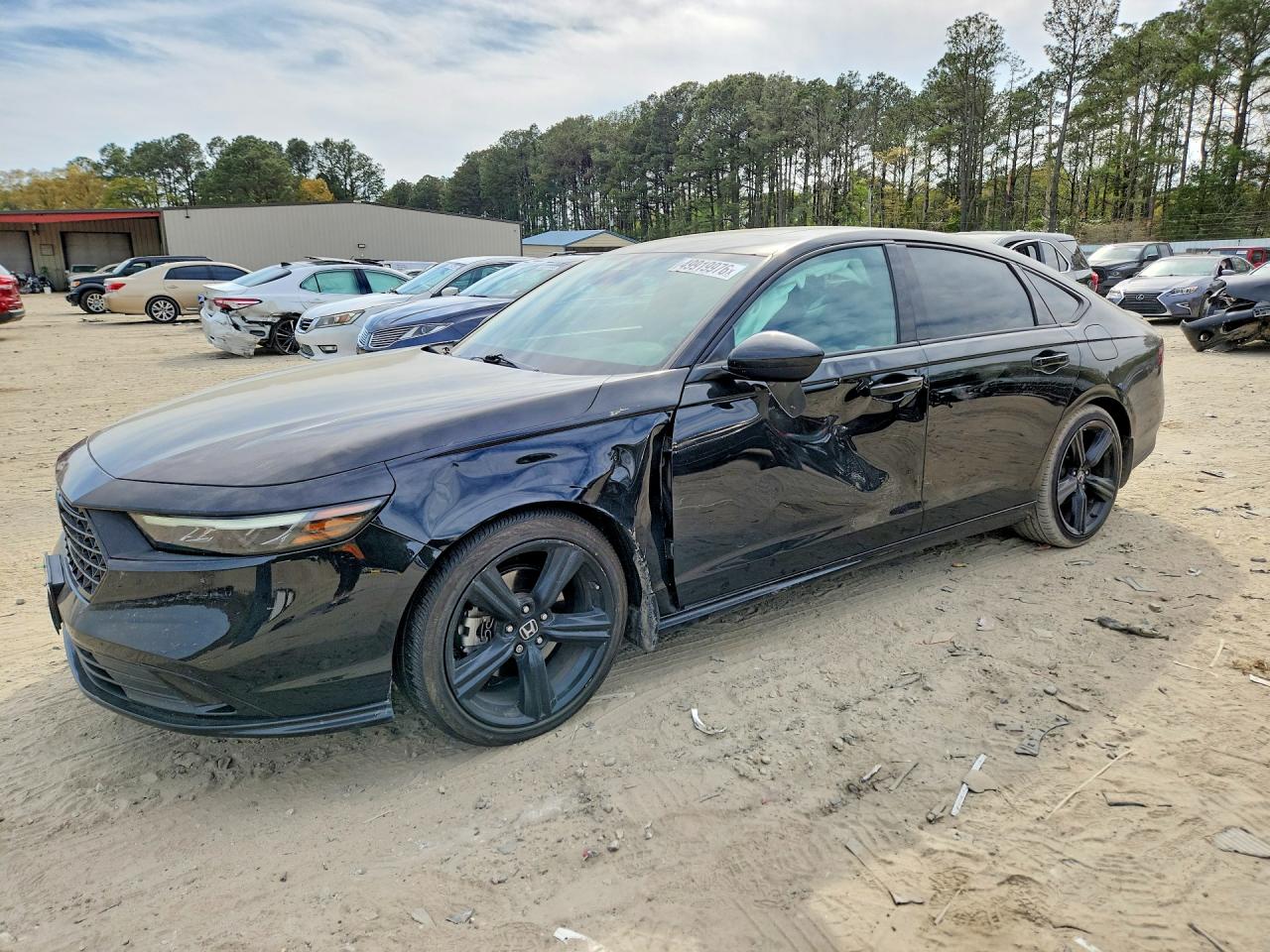 Salvage Honda Accord Image