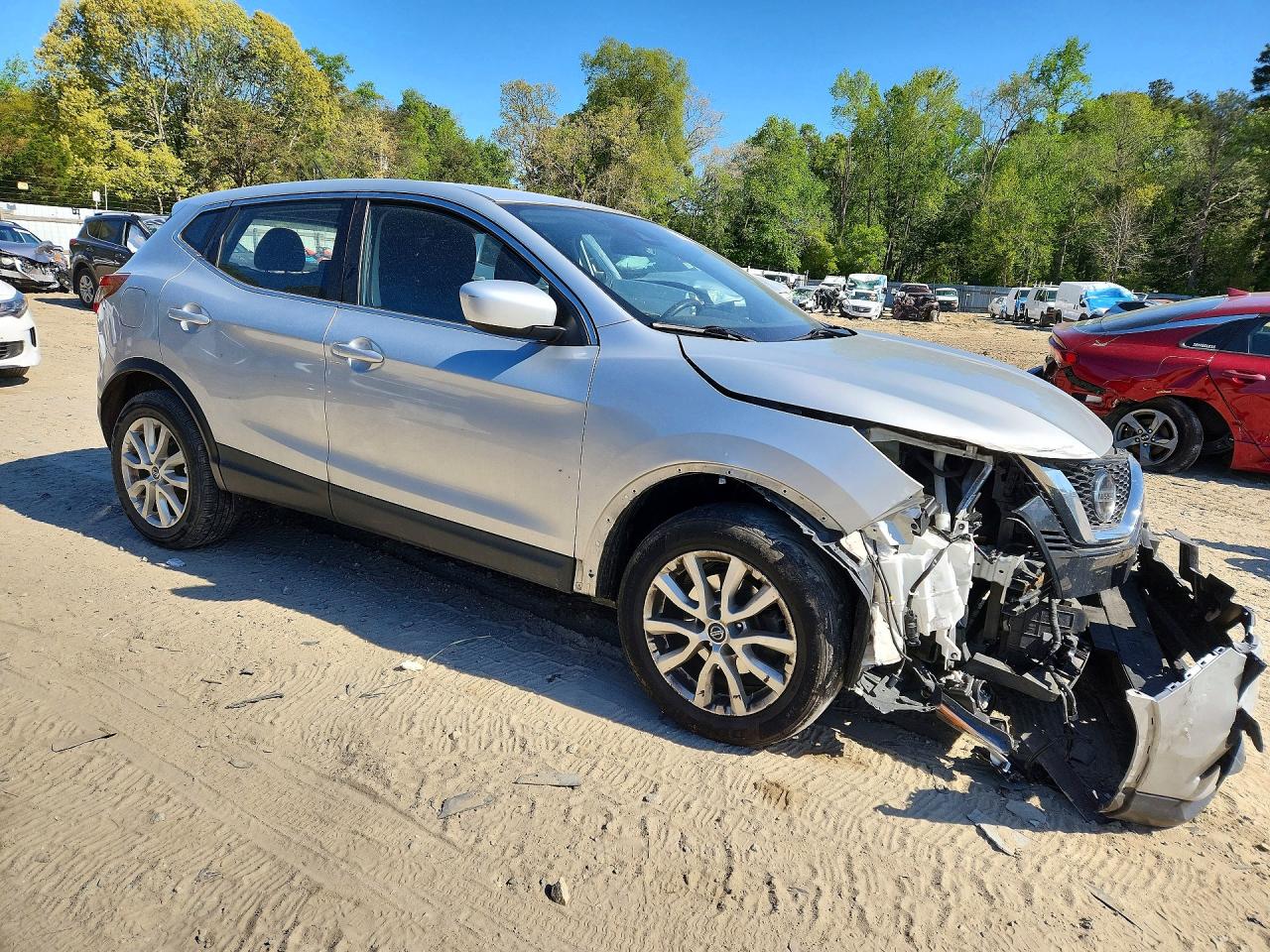 Nissan Rogue S