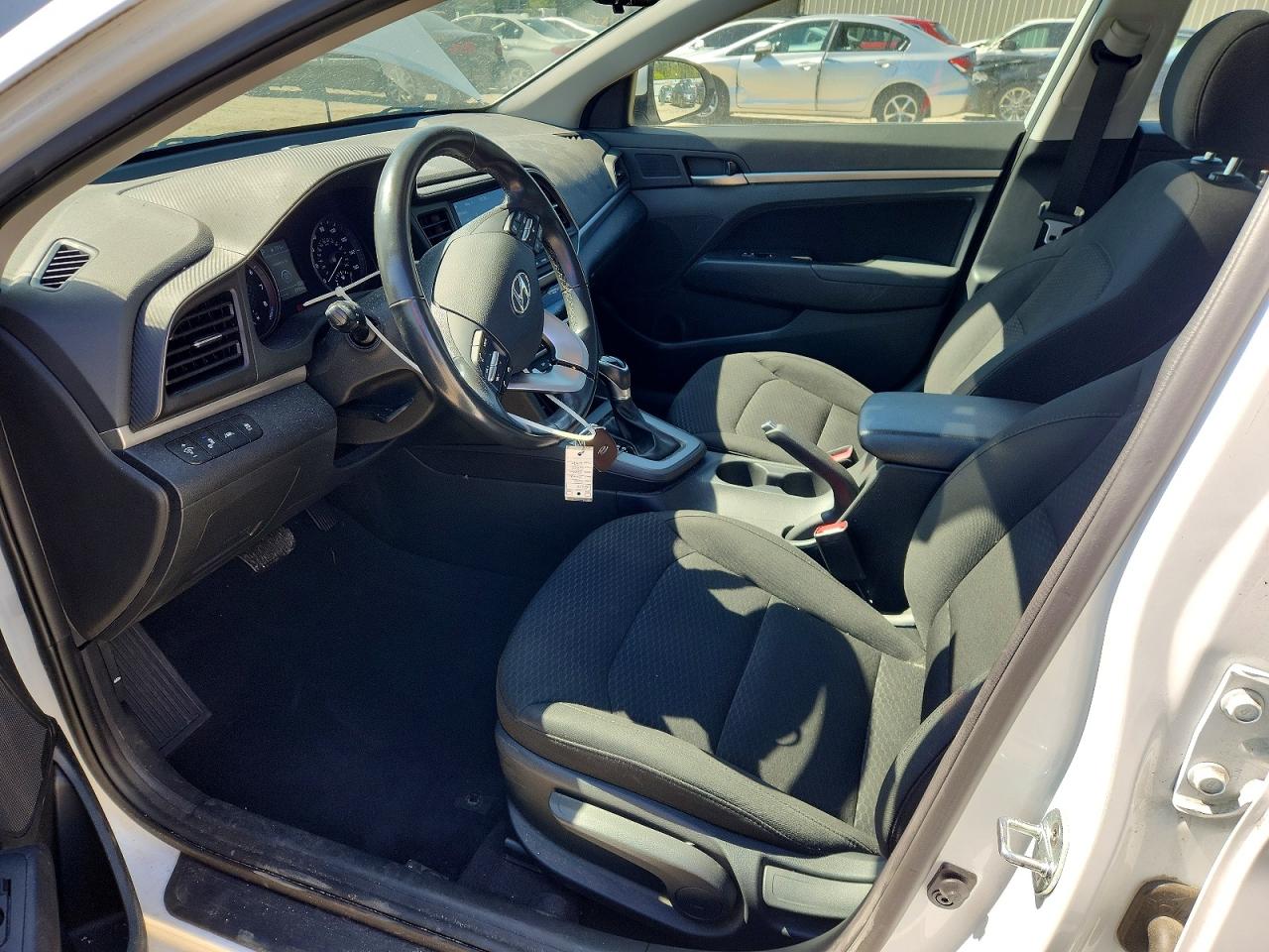 Hyundai ELANTRA Value Edition