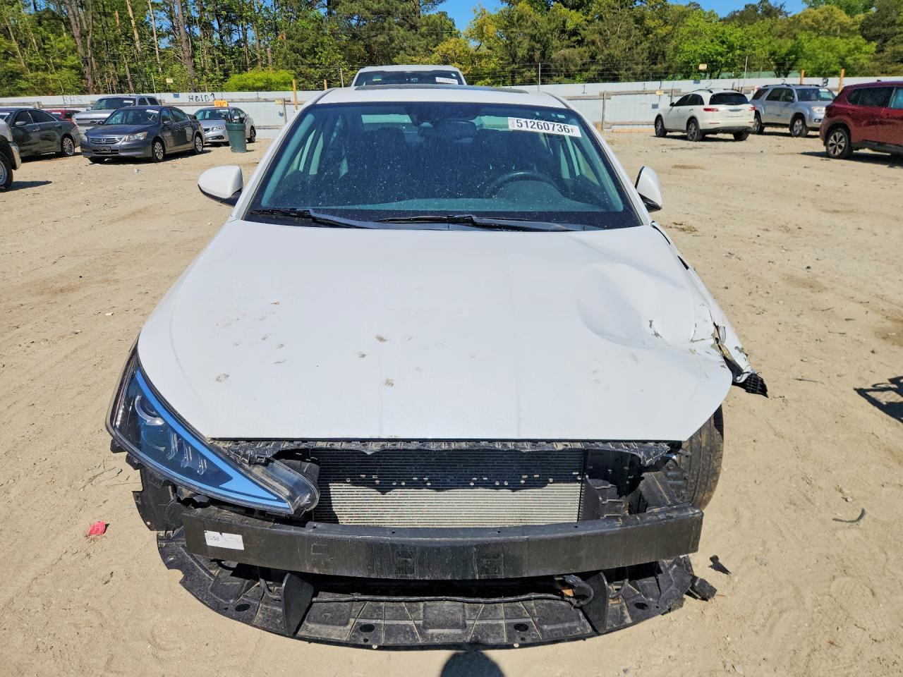 Hyundai ELANTRA Value Edition