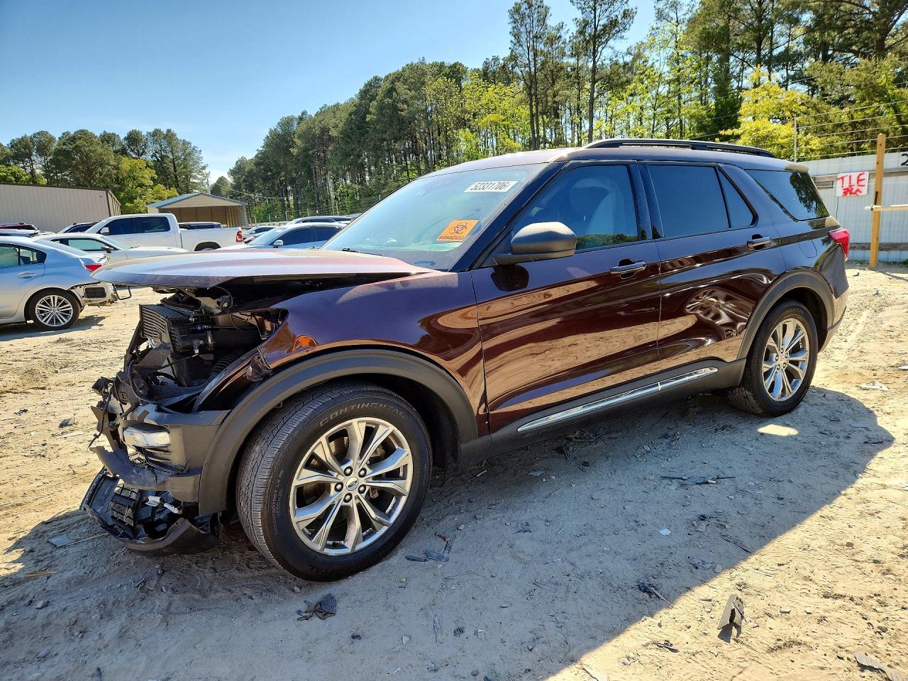 Salvage Ford Explorer Image
