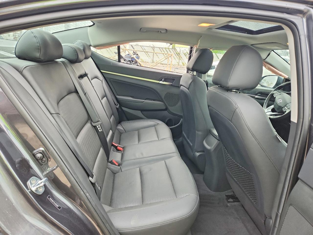 Hyundai ELANTRA Limited