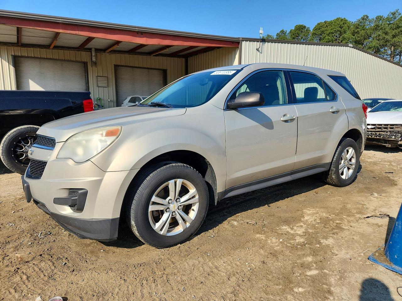 Salvage Chevrolet Equinox Image