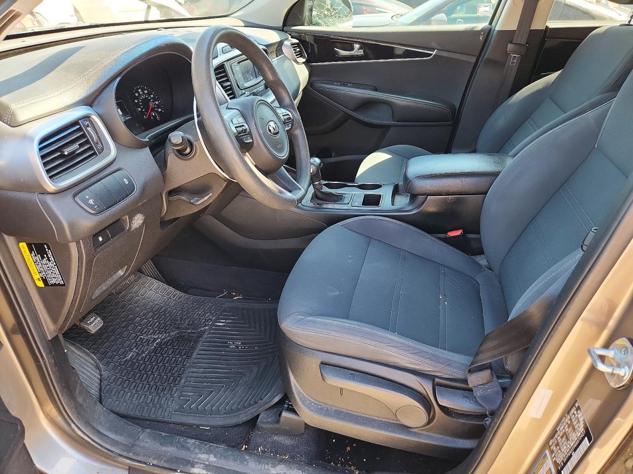 Kia Sorento Lx V6