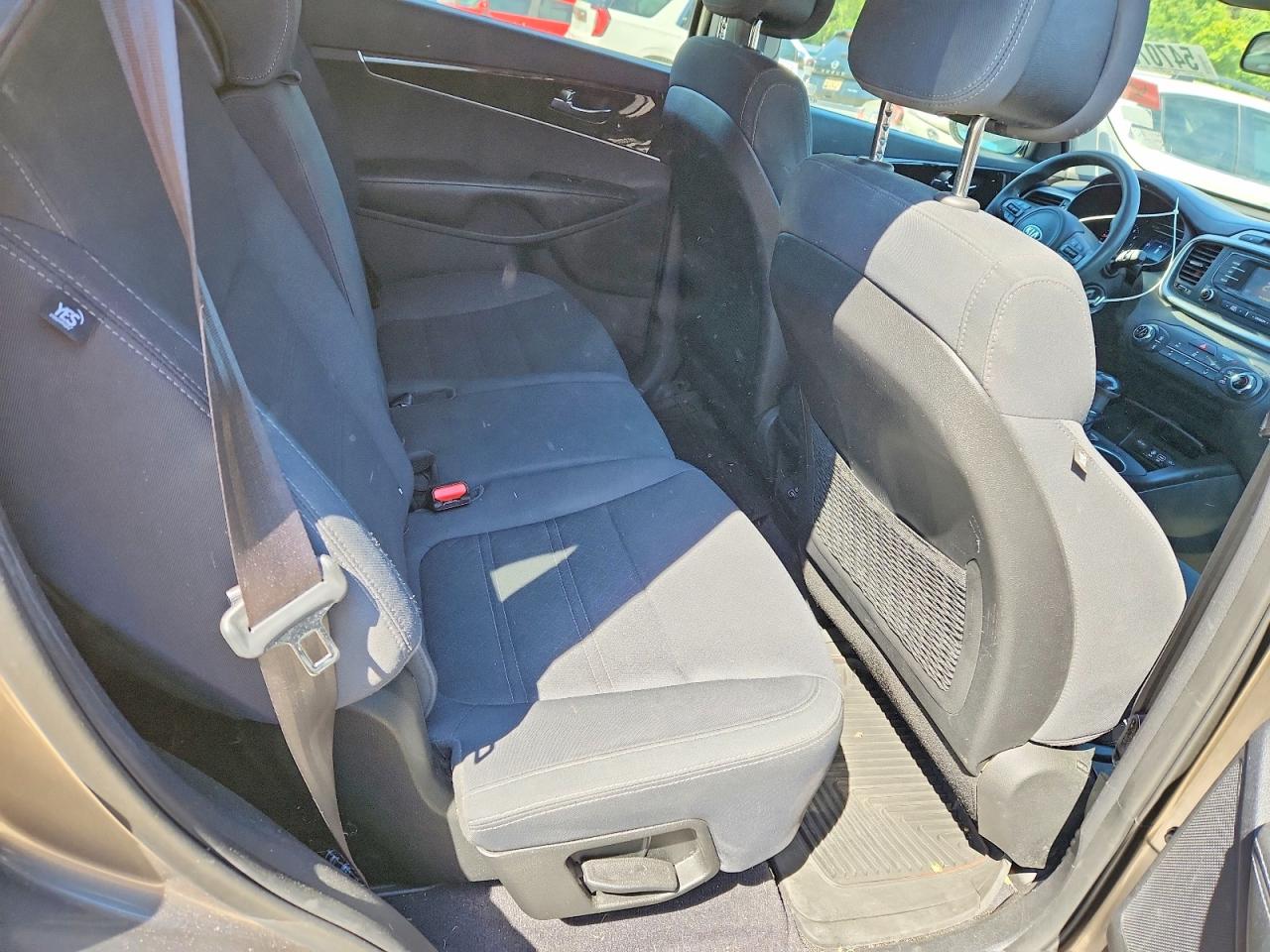 Kia Sorento Lx V6