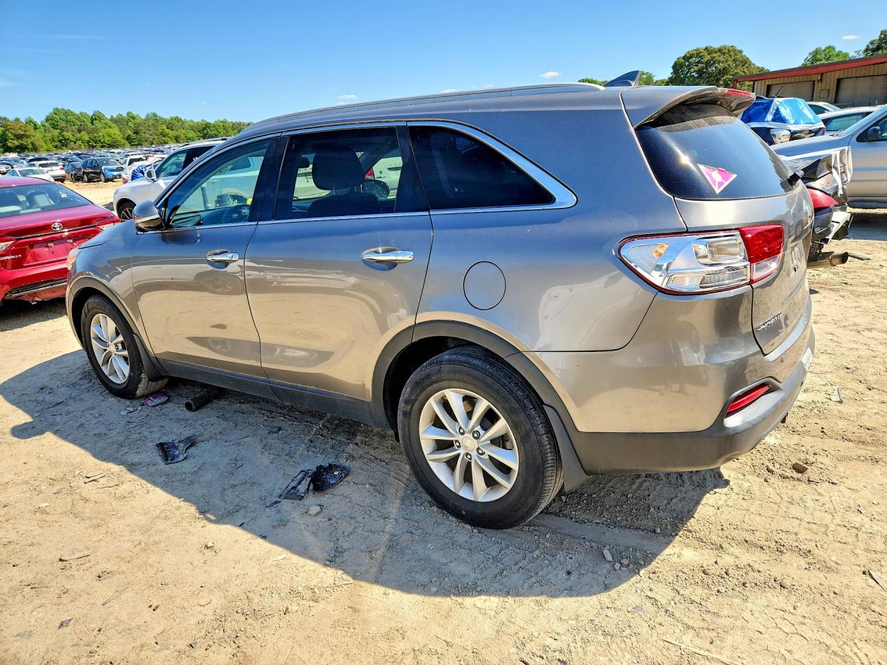 Kia Sorento Lx V6