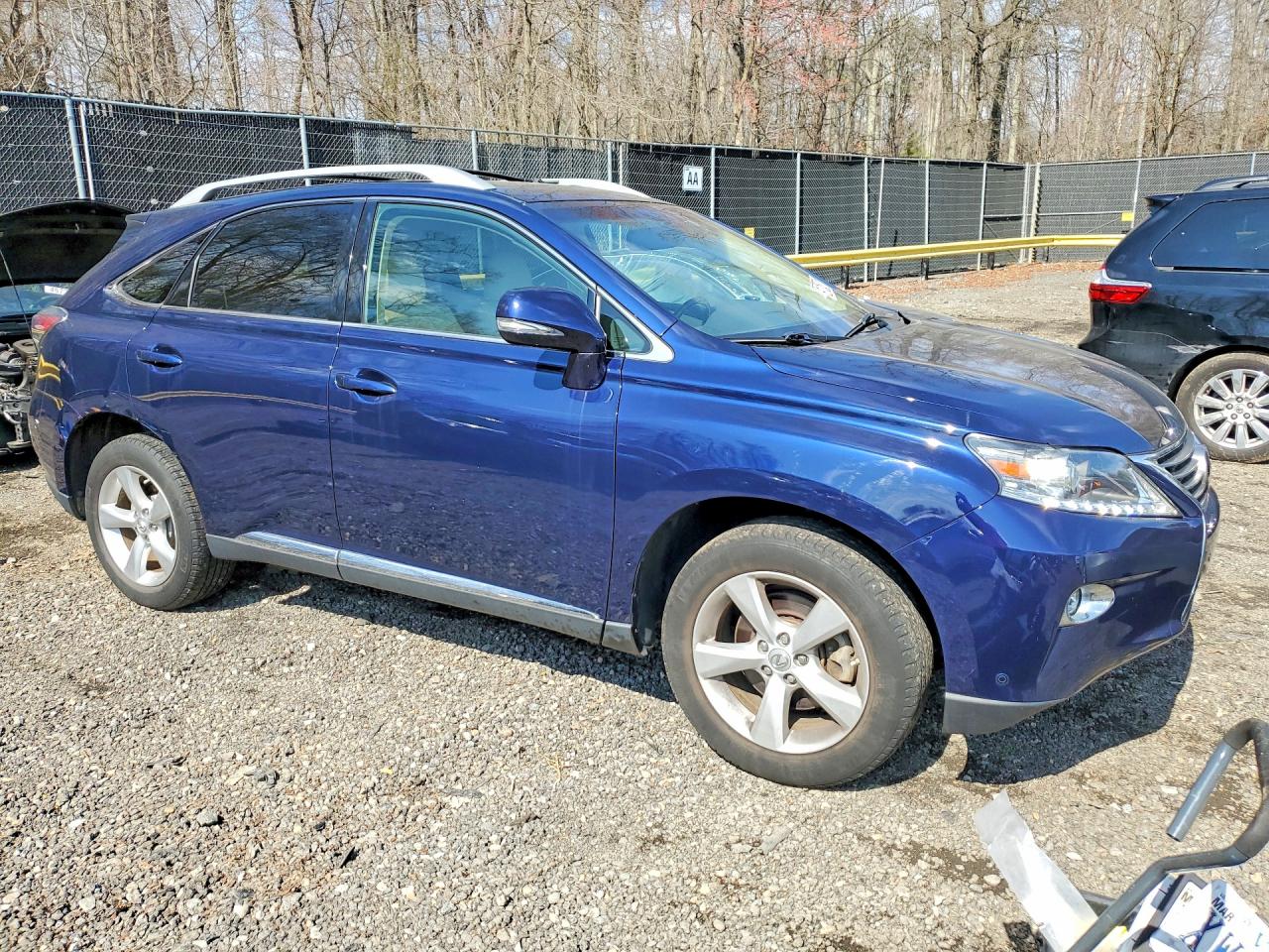 Lexus RX Base