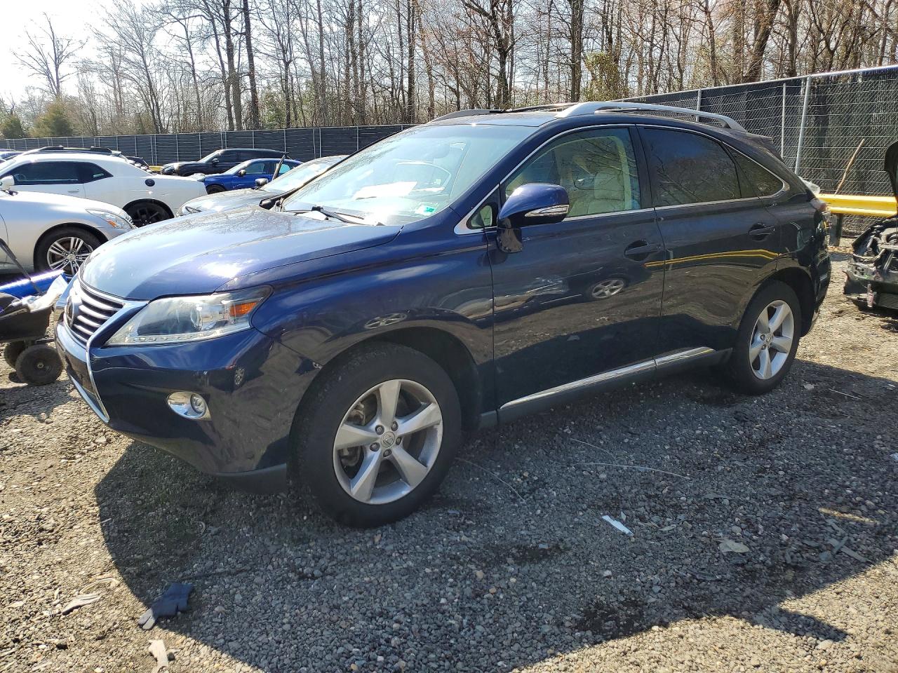Salvage Lexus RX Image