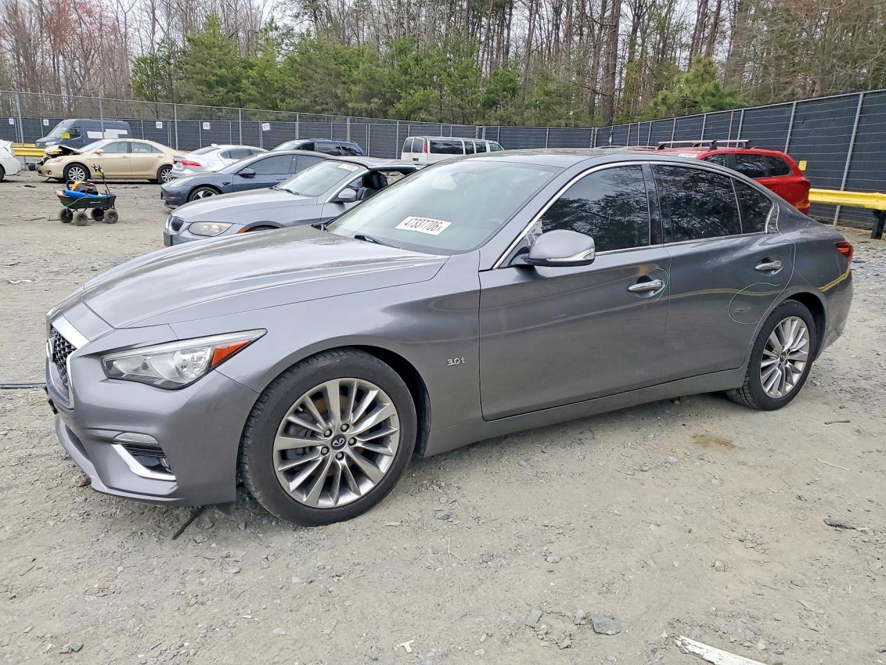 Salvage INFINITI Q50 Image