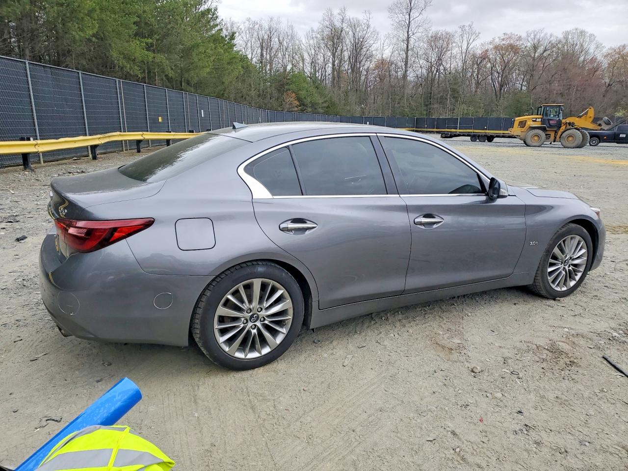 INFINITI Q50 3.0t L 3.0t Luxe