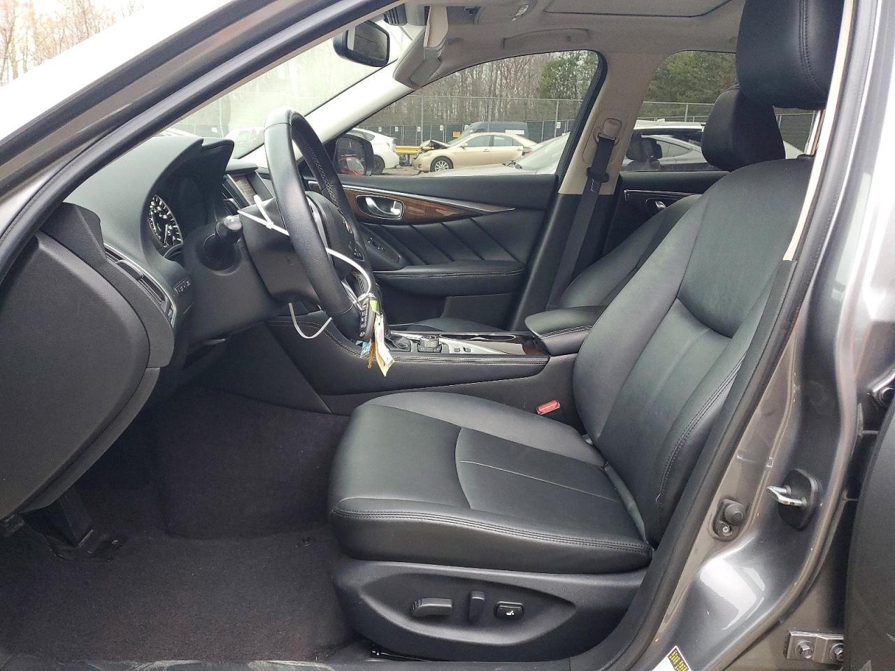 INFINITI Q50 3.0t L 3.0t Luxe
