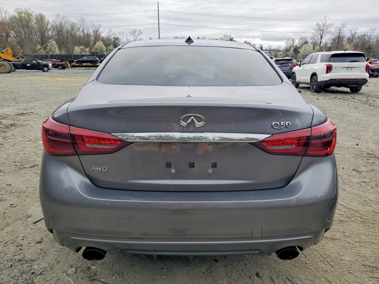 INFINITI Q50 3.0t L 3.0t Luxe