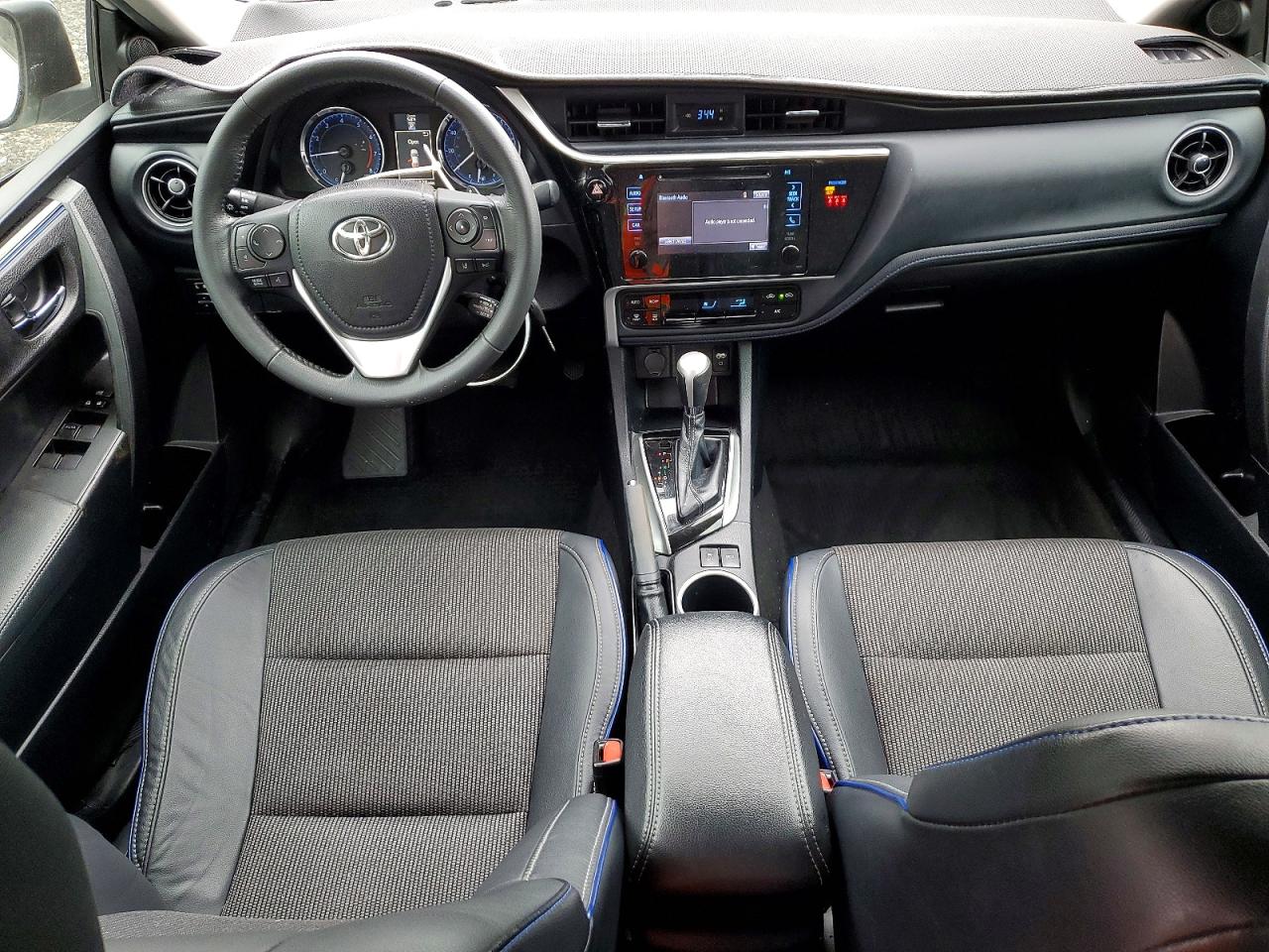 Toyota Corolla Se