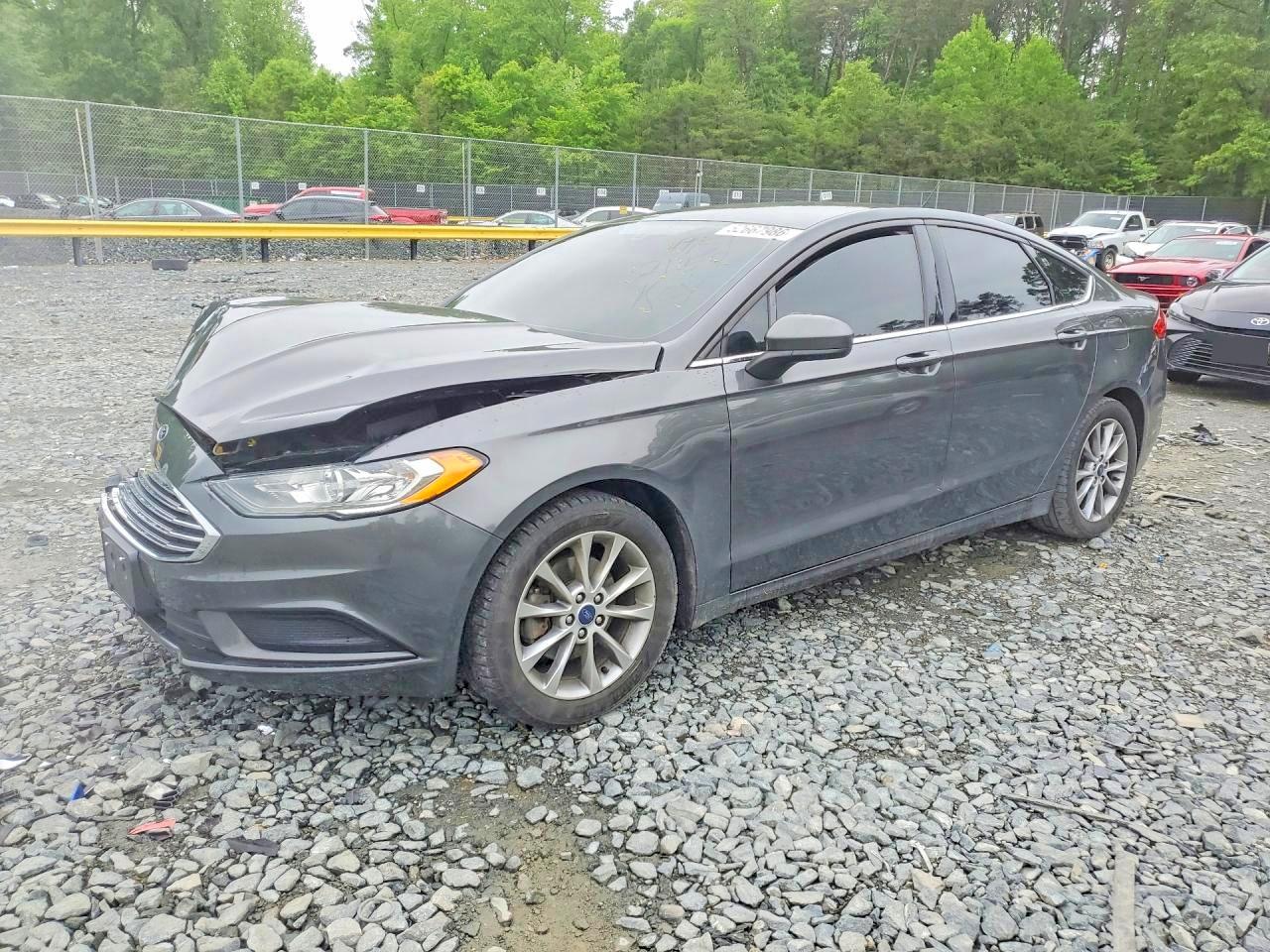 Salvage Ford Fusion Image