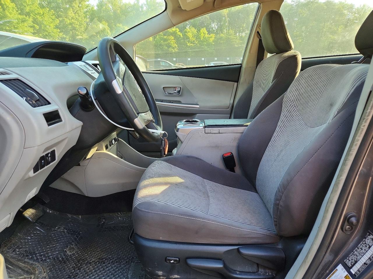 Toyota Prius Three