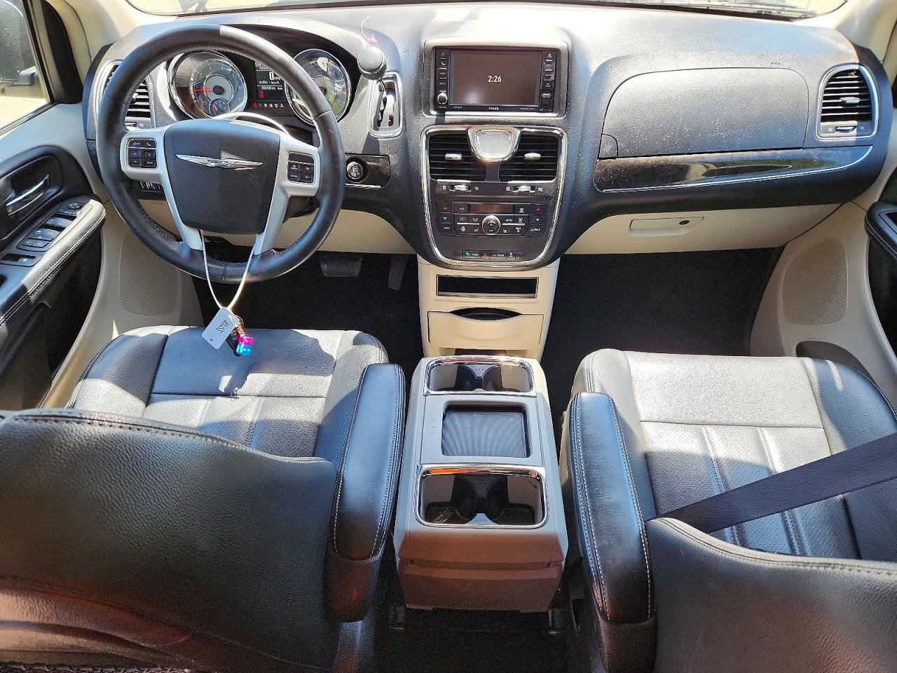 Chrysler Minivan Touring L