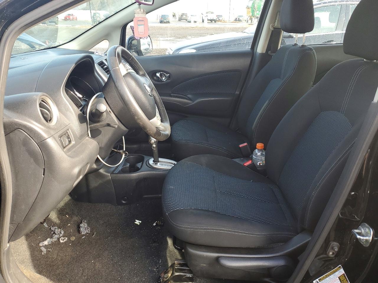 Nissan Versa Sv